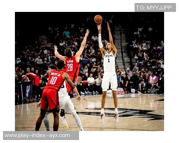 NBA季前赛精彩对决马刺挑战老鹰全场直播不容错过